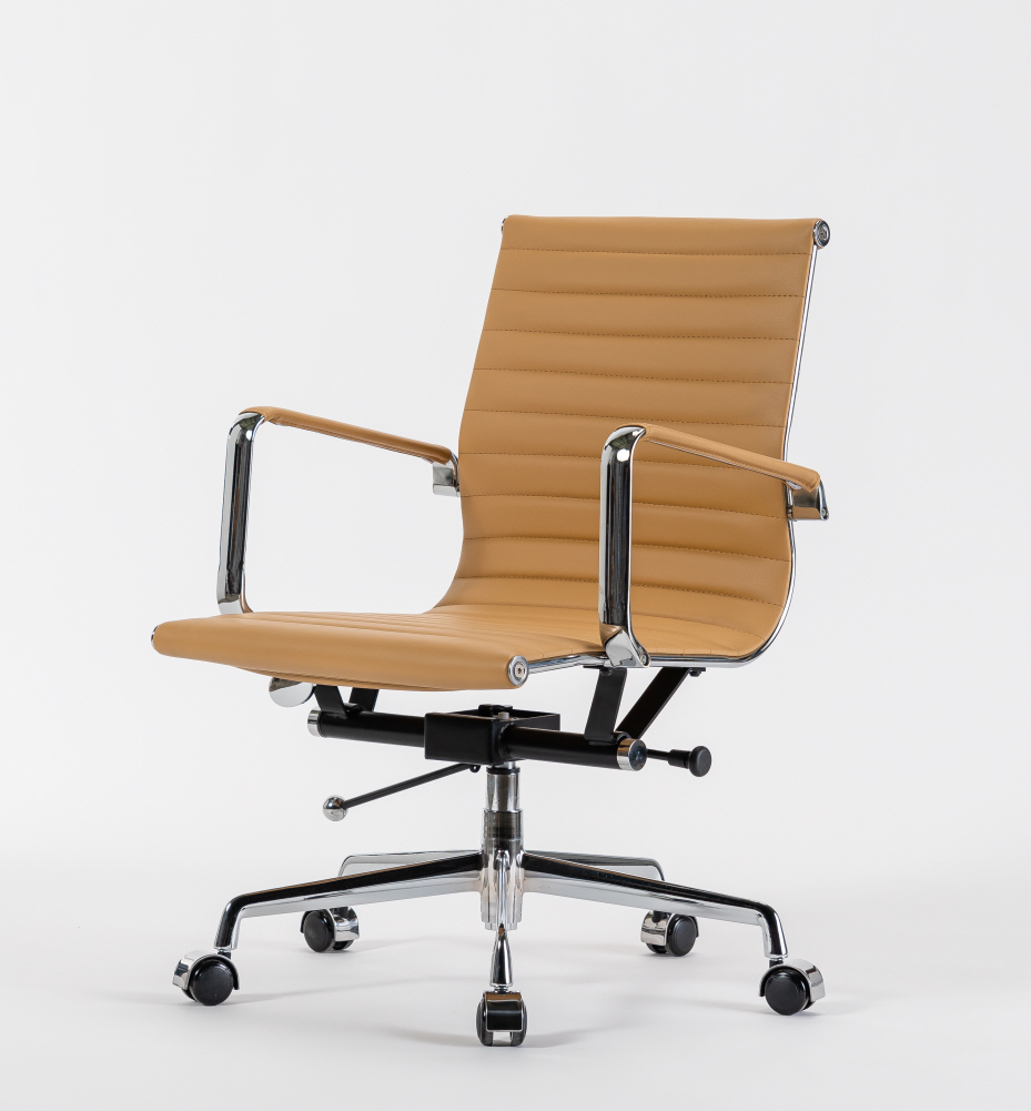 임스 로우/카멜